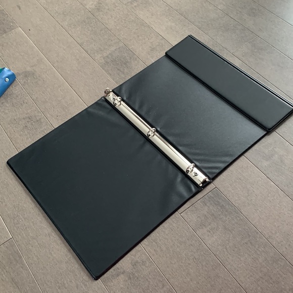 Set of 9 binders and 3 clipboards - Picture 11 of 16